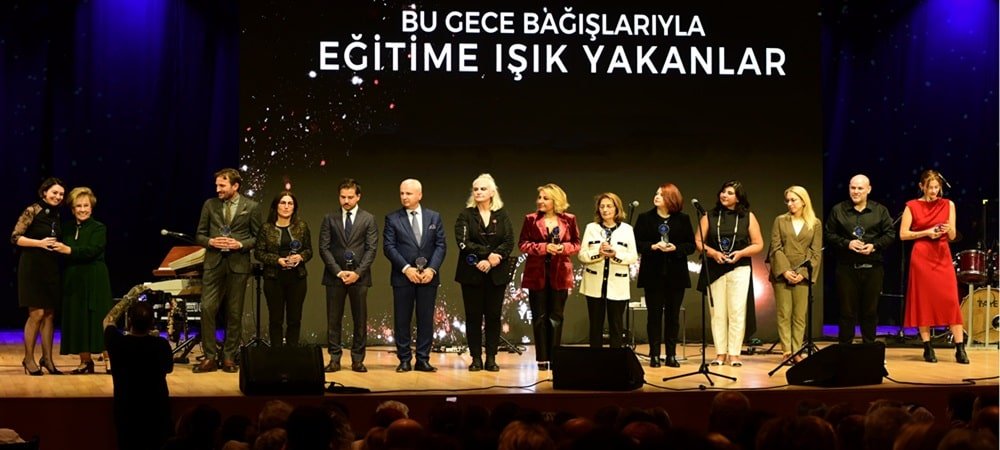 Yeküv Vakfı 33. kuruluş yılını görkemli bir gece ile kutladı