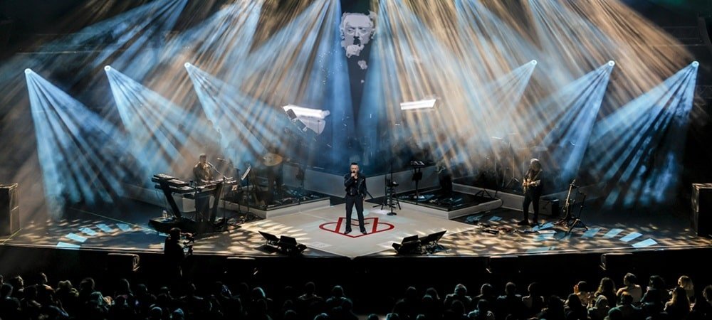 Mabel Matiz 2025’in Son Harbiye Konserinde Sahnedeydi