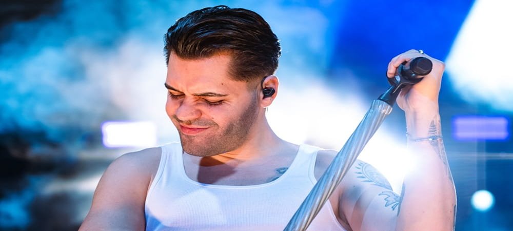 EMİR CAN İĞREK’TEN ALBÜM ARASI KONSER MARATONU