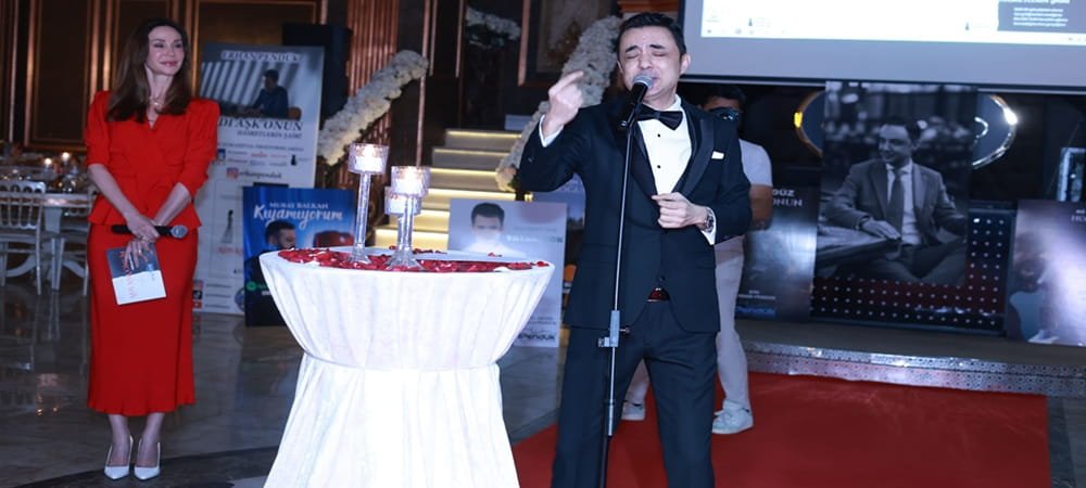 DEMET ŞENER’DEN ŞAİR ERHAN PENDÜK’E GÖNÜLDEN DESTEK